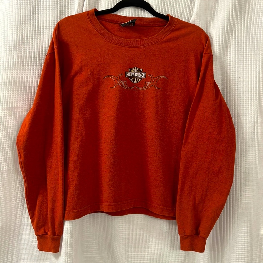 Harley Davidson top size Large. Good condition. 100% cotton.  Comfortable.
